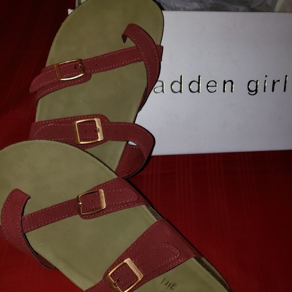 Madden Girl Shoes - MADDEN GIRL BRYCEE BURGANDY FABRIC SIZE 8.5 SANDAL